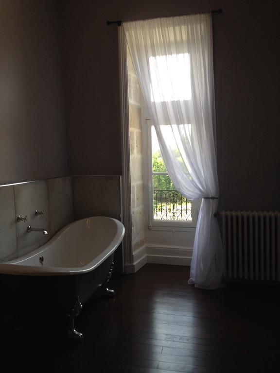 Chateau Pont Jarno B&B Champdeniers 外观 照片